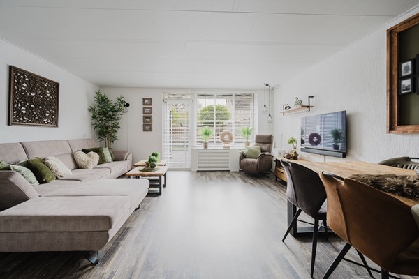 Medium property photo - Vingerhoedskruid 14, 3191 JN Hoogvliet Rotterdam